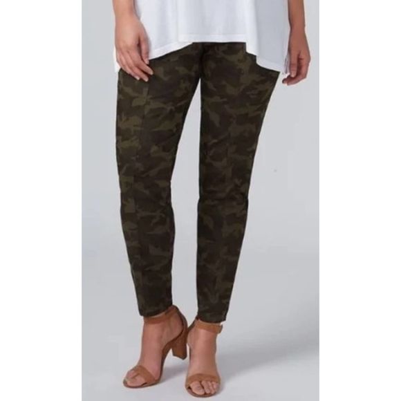Lane Bryant Mid Rise Skinny Camouflage Pants 28 - Picture 1 of 4